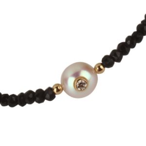 LITTLE PRETTY MONOÏ     Collier spinelle noir, perle d'Akoya, diamant et or 18K