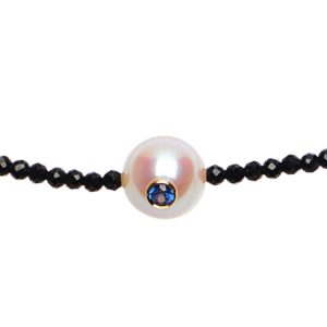 SHINING MONOÏ  Bracelet spinelle noir, perle et saphir bleu