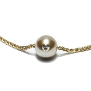 LOVELY MONOÏ    Bracelet Perle de Tahiti et diamant