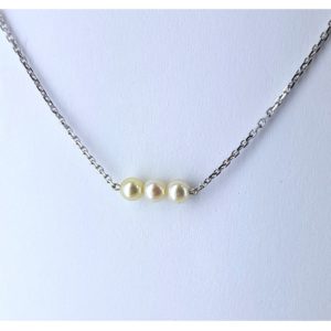 TRIO SUBLIME   Collier perles d'Akoya sur chaîne en or 18K