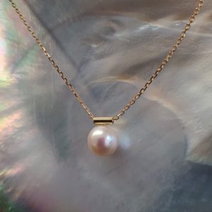 FLEUR MODERNE  Collier perle d'Akoya et or