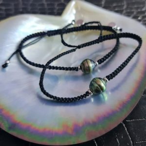 Bracelet macramé perle de Tahiti cerlcée