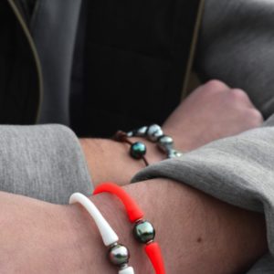 WAVE Perle de Tahiti sur bracelet silicone pour homme
